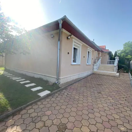 Prinz Royal Gust Hous Lägenhet Győr