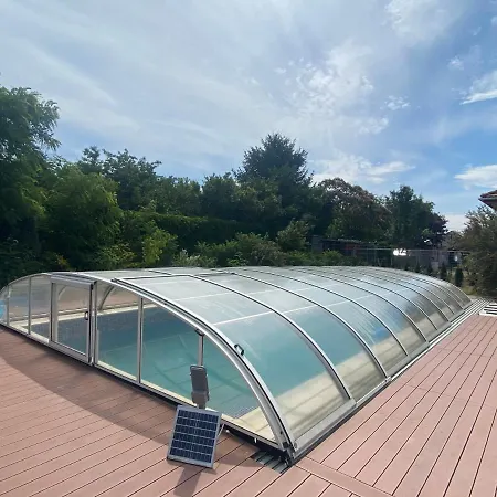Lägenhet Prinz Royal Gust Hous Győr